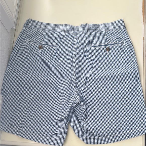 Southern tide Men's Blue Checkered Shorts - Picture 2 of 4